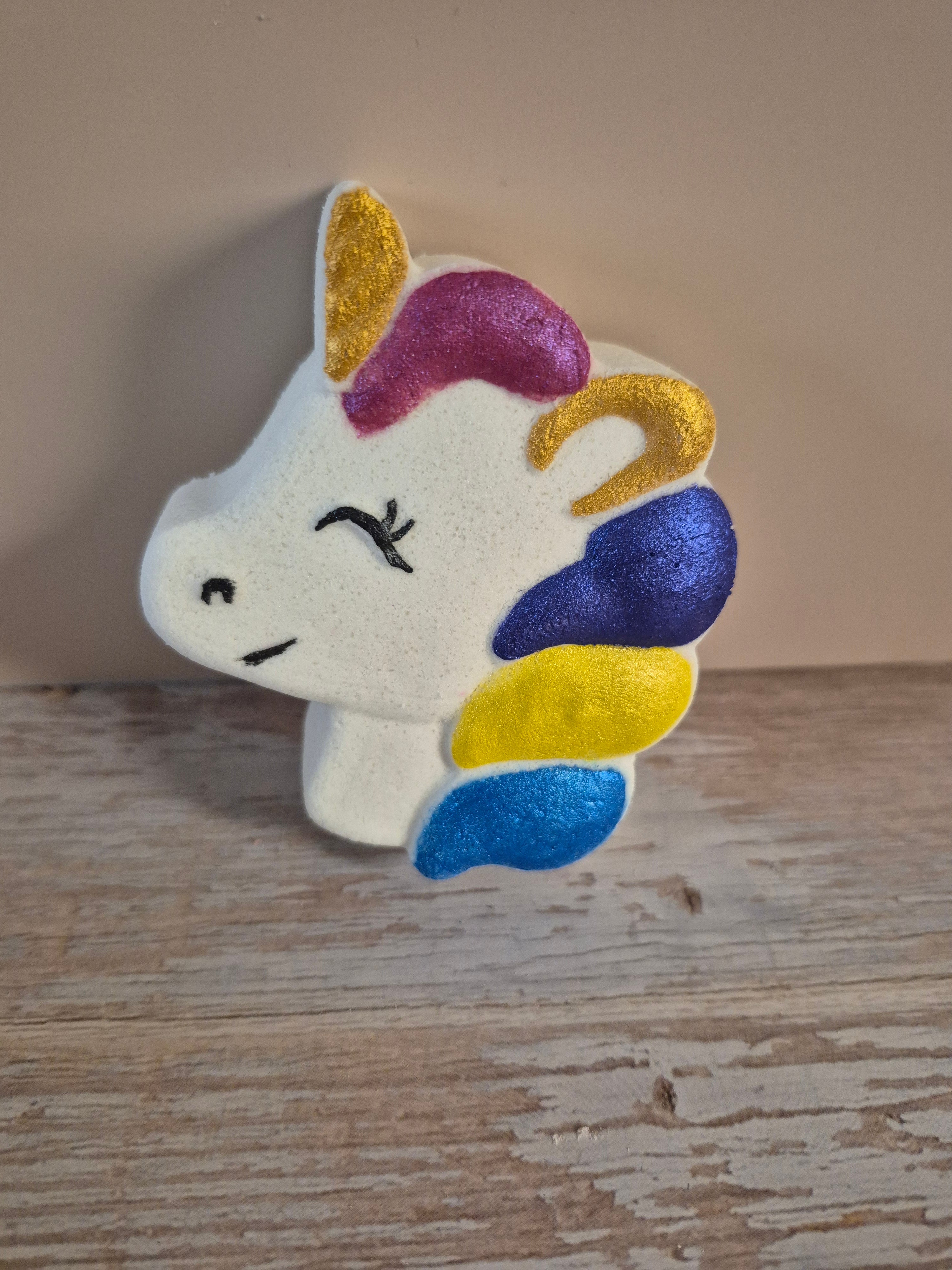 Unicorn Bath Bomb  (Magic grow toy inside)